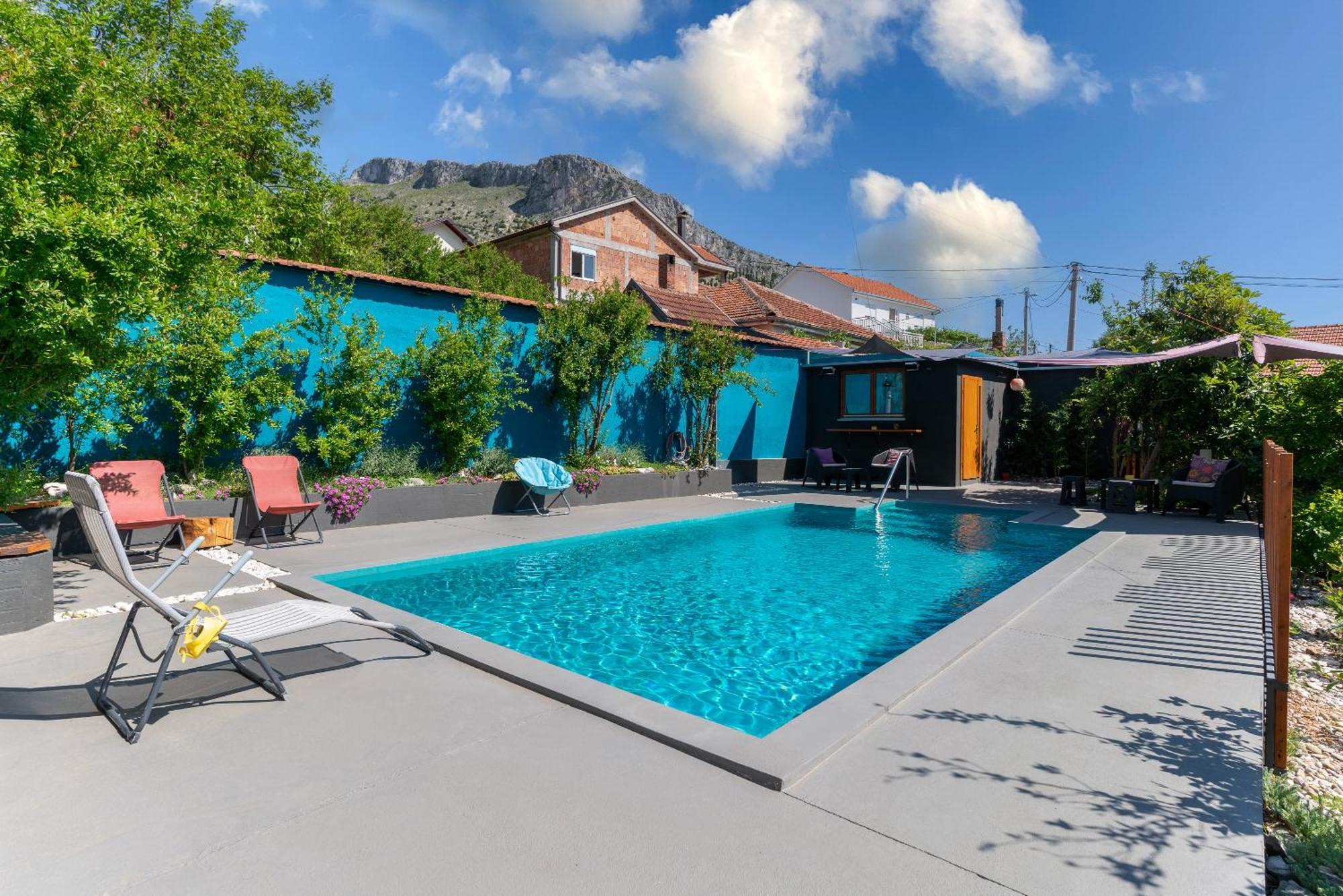 Pure Sky Apartments - With Pool Мостар Екстериор снимка